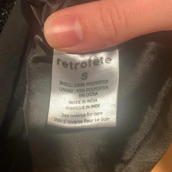 ‼️RETROFETE skirt‼️ - Picture 5 of 9